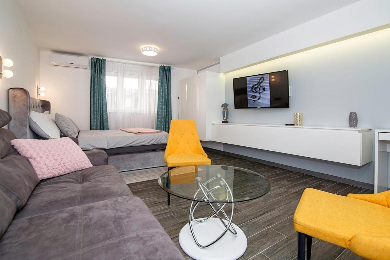 City Center Apartment Belgrade Extérieur photo